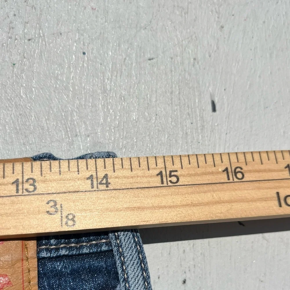 Men’s Levi's 511 Jeans Blue 30x30 Athletic Slim Whiskers Fade Distressed Knee‎